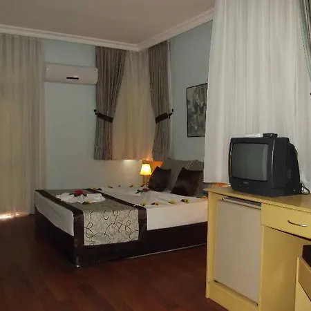 Hotel Ege Montana 2*